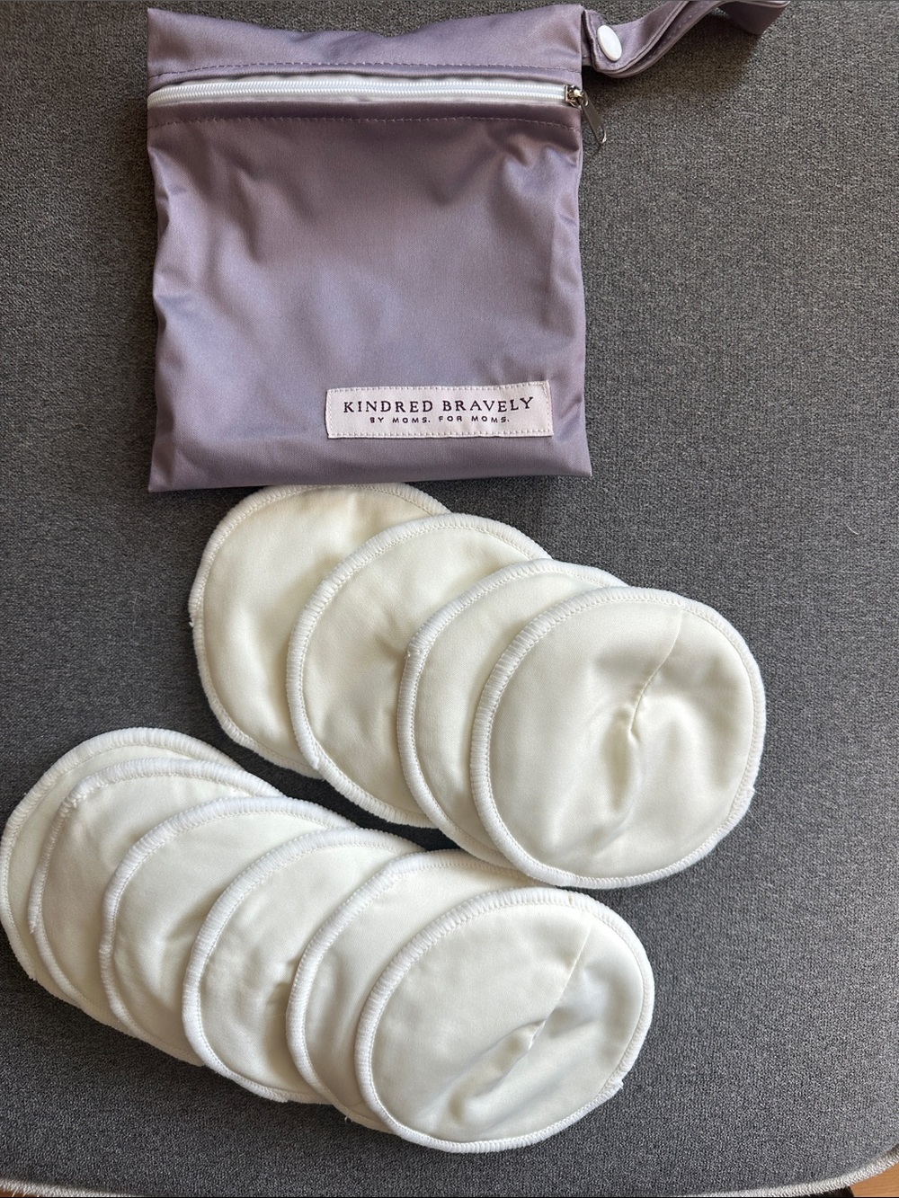 Kindred Bravely nursing pads